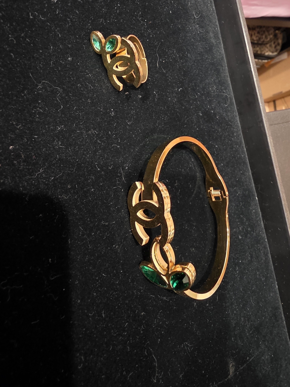 Gold-Tone Bracelet with Emerald Green Accents